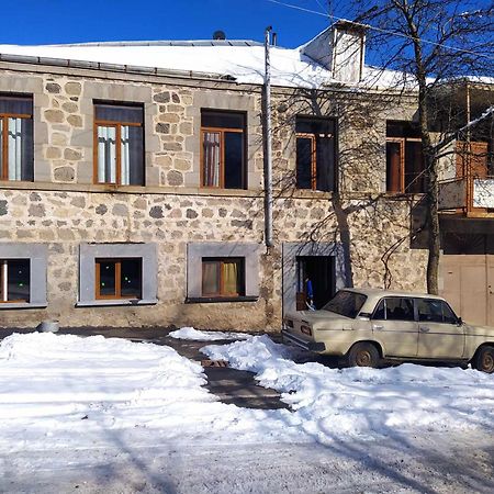 Verishen Guest House B&B Goris Esterno foto
