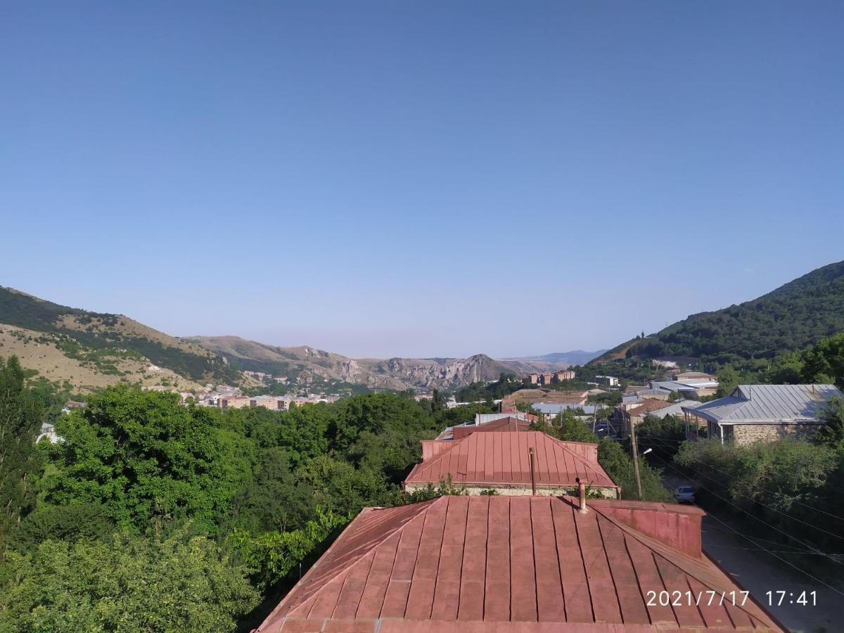 Verishen Guest House B&B Goris Esterno foto