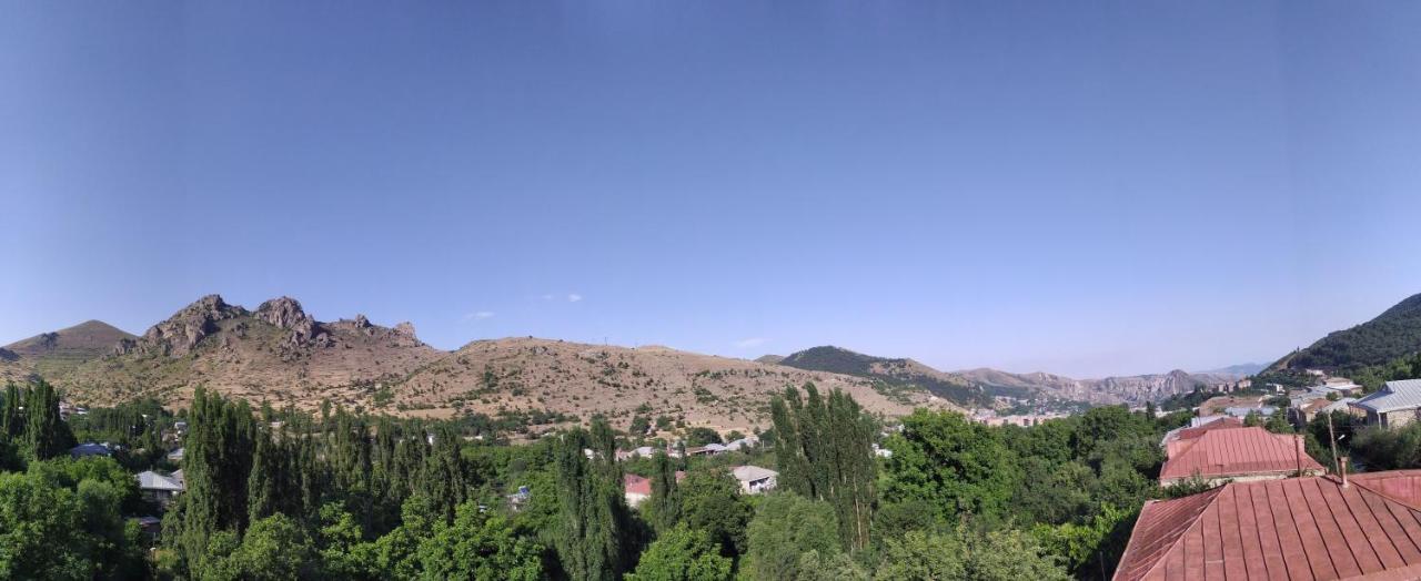 Verishen Guest House B&B Goris Esterno foto