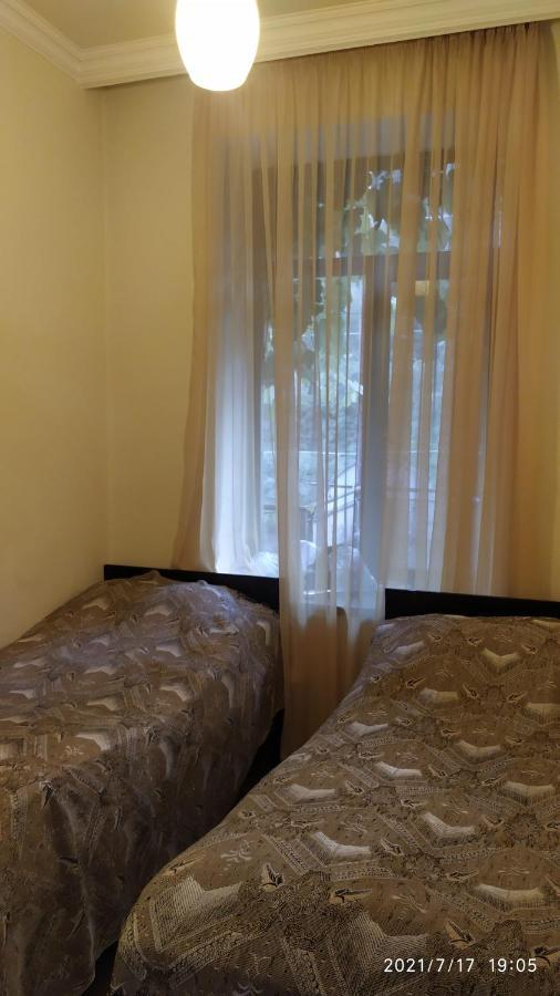 Verishen Guest House B&B Goris Esterno foto