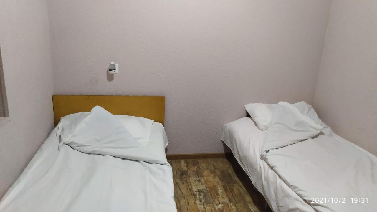 Verishen Guest House B&B Goris Esterno foto