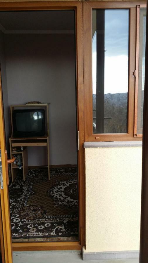 Verishen Guest House B&B Goris Esterno foto