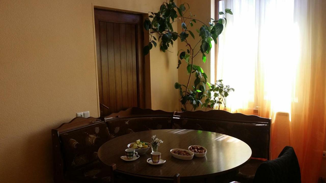 Verishen Guest House B&B Goris Esterno foto