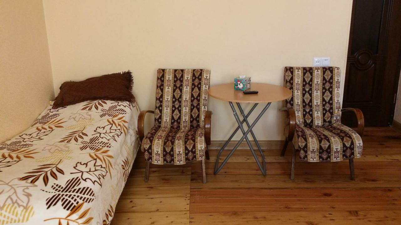 Verishen Guest House B&B Goris Esterno foto