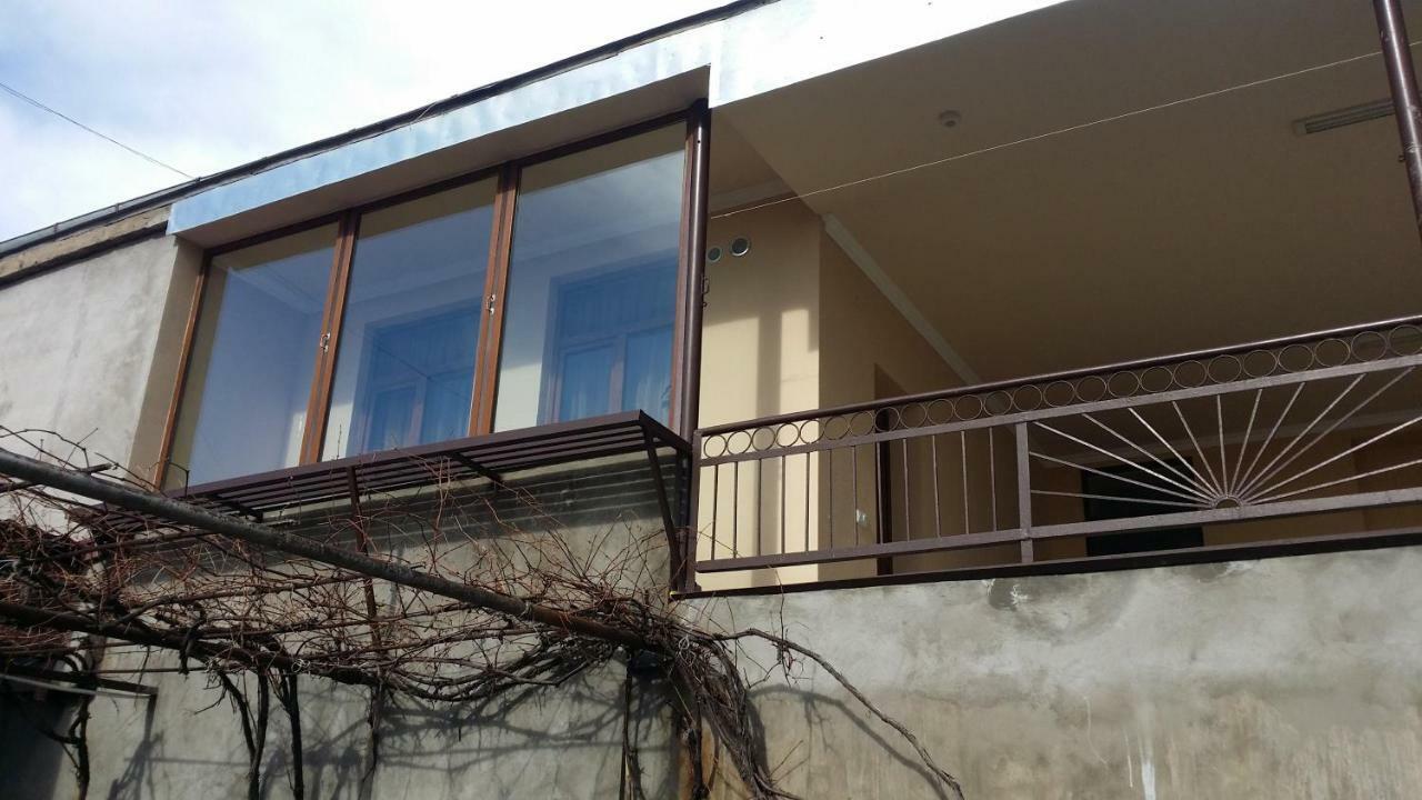 Verishen Guest House B&B Goris Esterno foto